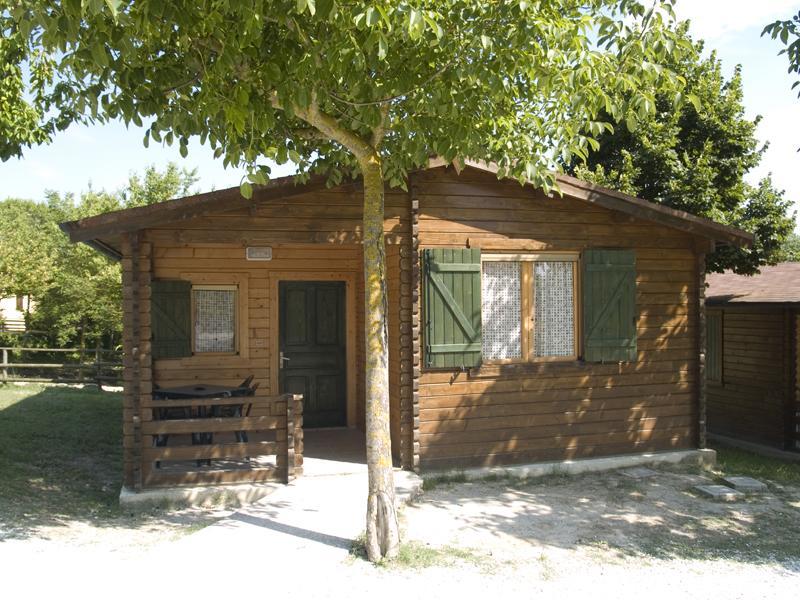 Centro Vacanze Verde Azzurro Cingoli Esterno foto